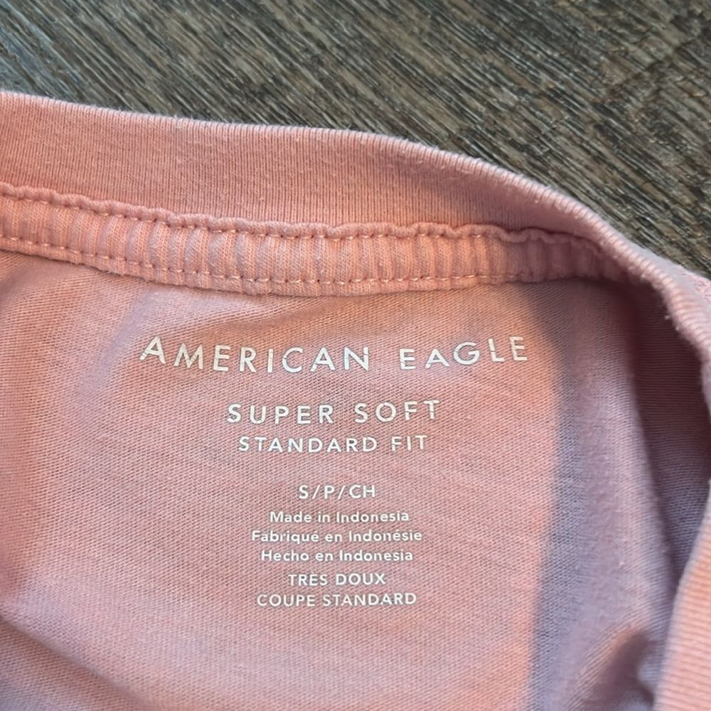American Eagle Pink Super Soft Tee Shirt | Women’s Small Classic Fit - Picture 4 of 5